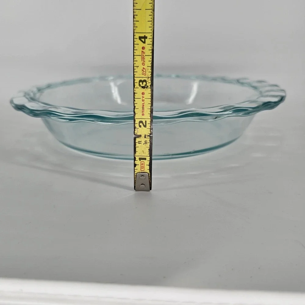 Pyrex 9.5 Inch Clear Glass Pie Plate Fluted Edge Baking Dish 24 cm